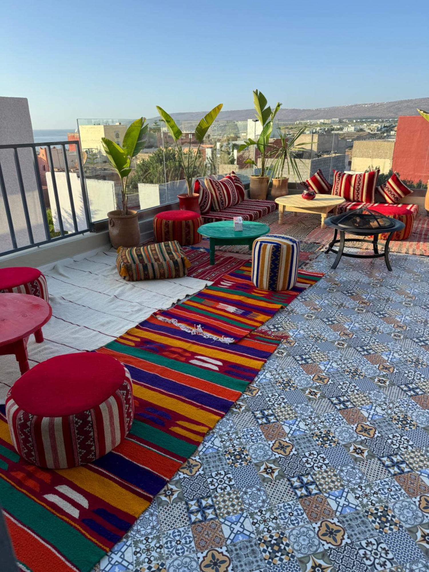 Playa Del Sol Surf House Hostel Tamraght Buitenkant foto