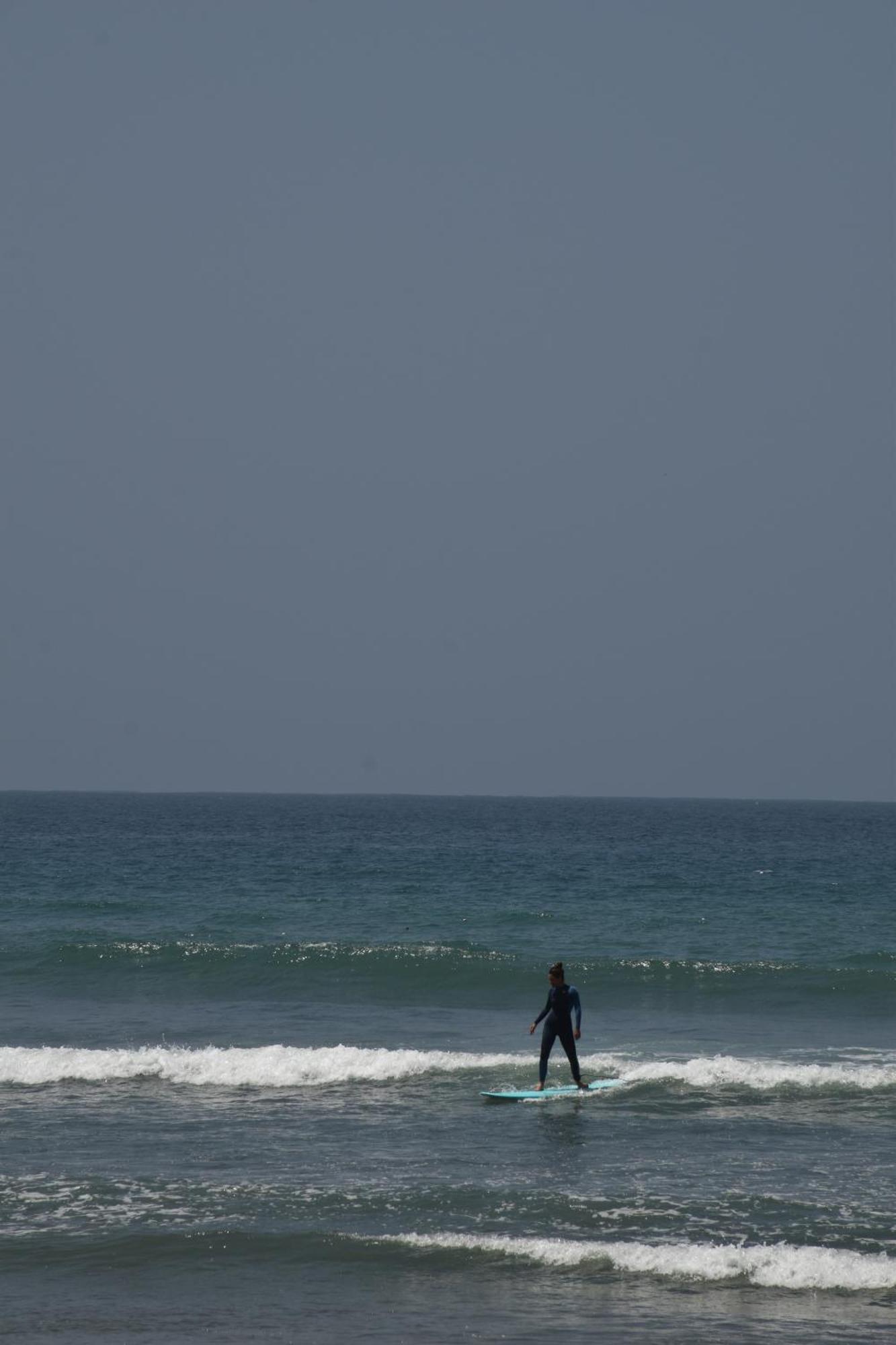 Playa Del Sol Surf House Hostel Tamraght Buitenkant foto