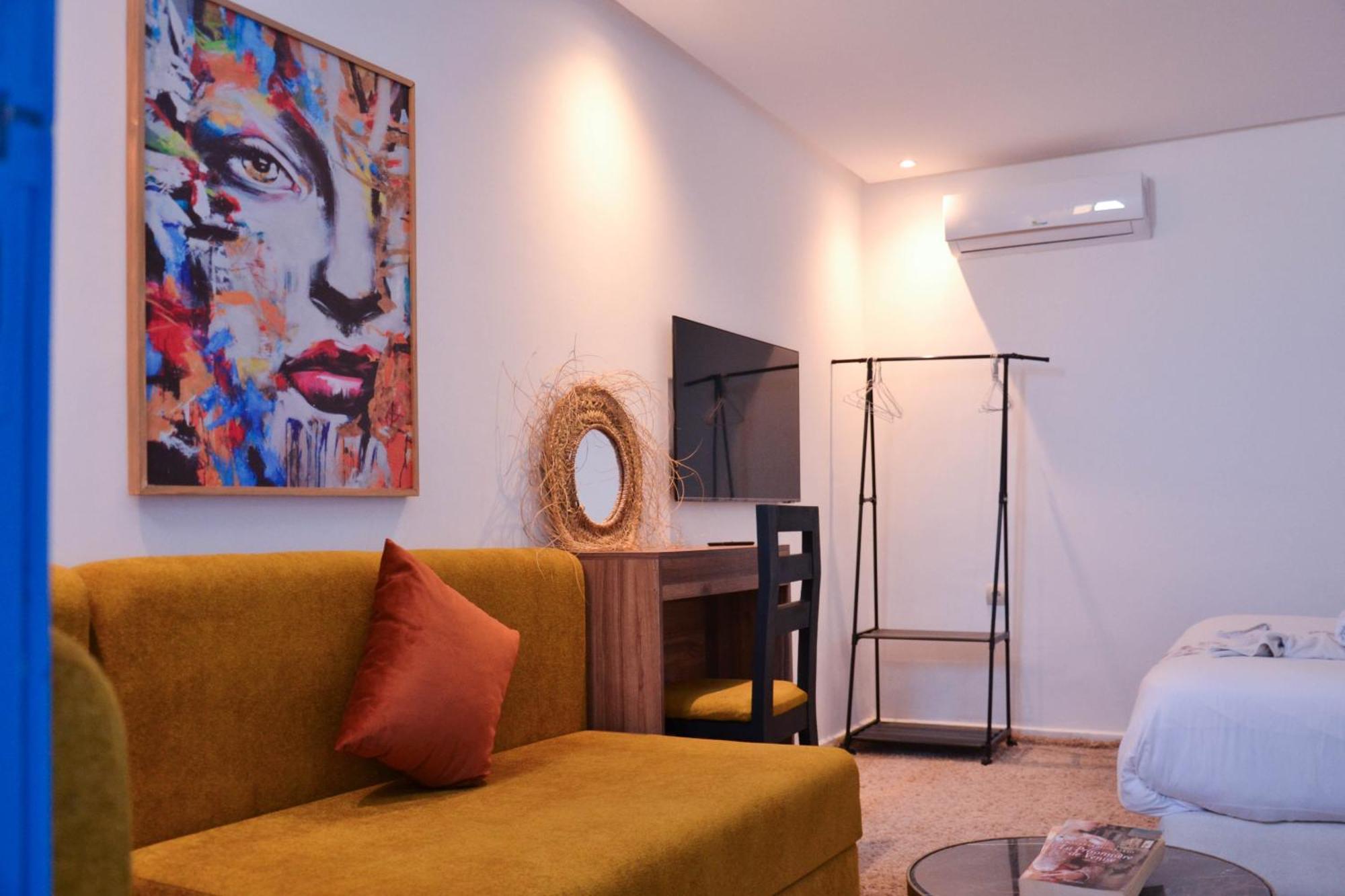 Playa Del Sol Surf House Hostel Tamraght Buitenkant foto