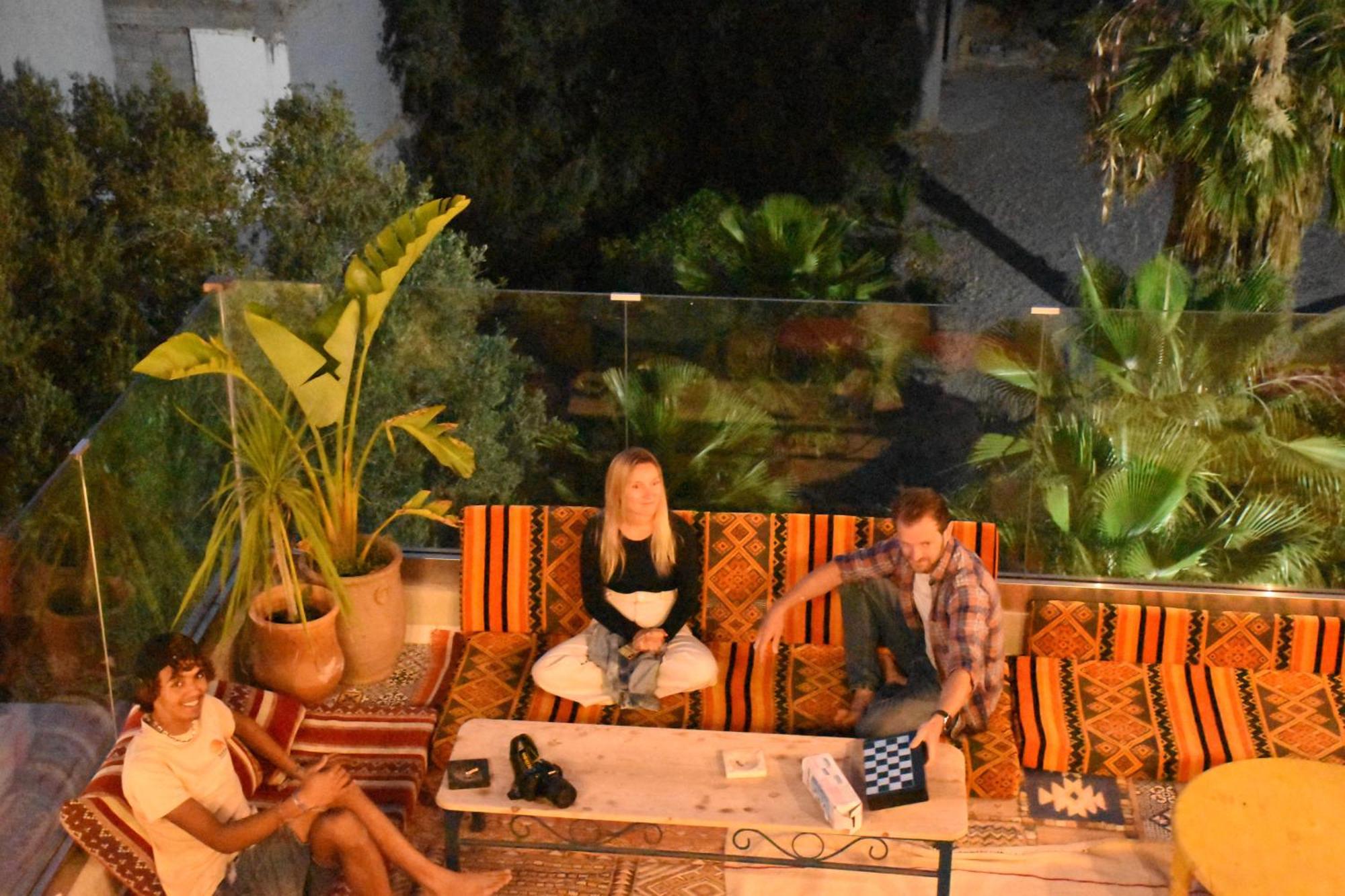 Playa Del Sol Surf House Hostel Tamraght Buitenkant foto